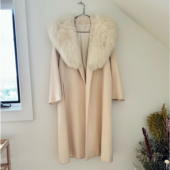 Vintage Penny Lane Authentic Fox Fur Coat - Picture 3 of 16